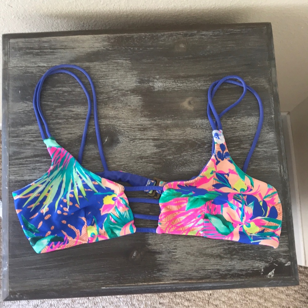 Rip Curl bikini top Med